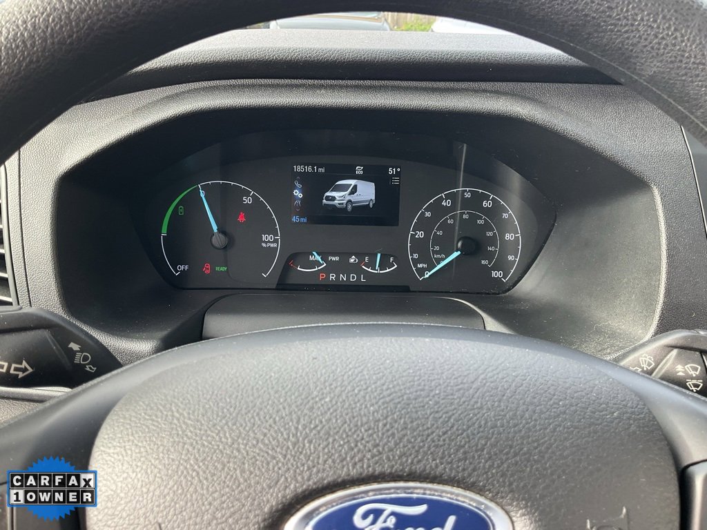 Used 2022 Ford E-Transit Medium Roof image 34