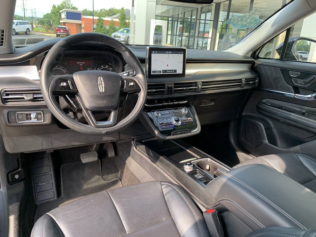 Used 2022 Lincoln Corsair AWD w/ Premium Package image 19