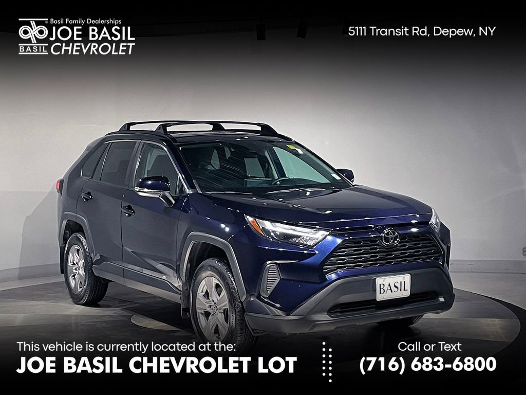 Used 2023 Toyota RAV4 XLE image 1