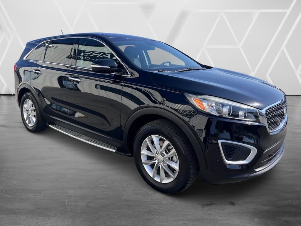 Used 2016 Kia Sorento L image 5