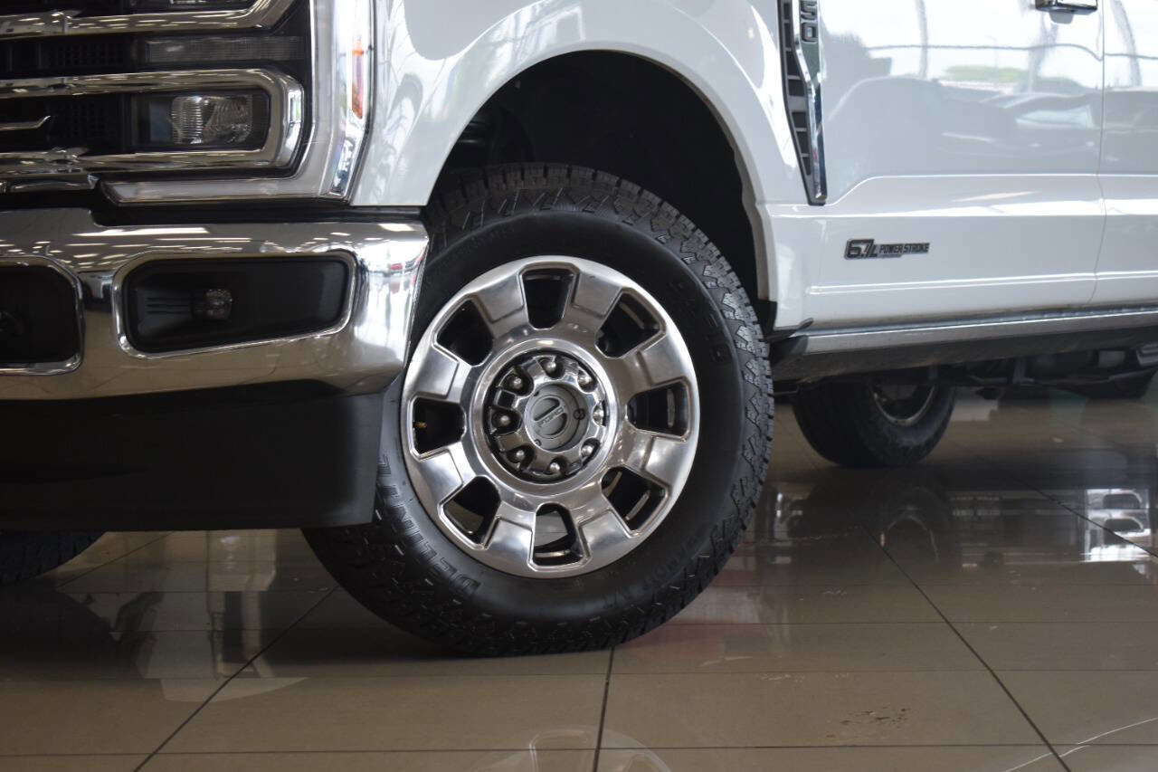 Used 2023 Ford F250 Lariat w/ Chrome Package AWD/4WD image 15