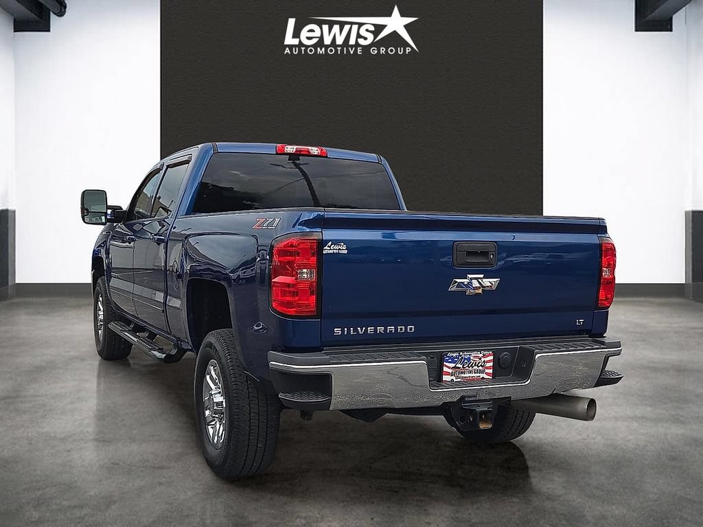 Used 2019 Chevrolet Silverado 2500 LT w/ LT Convenience Package AWD/4WD image 3