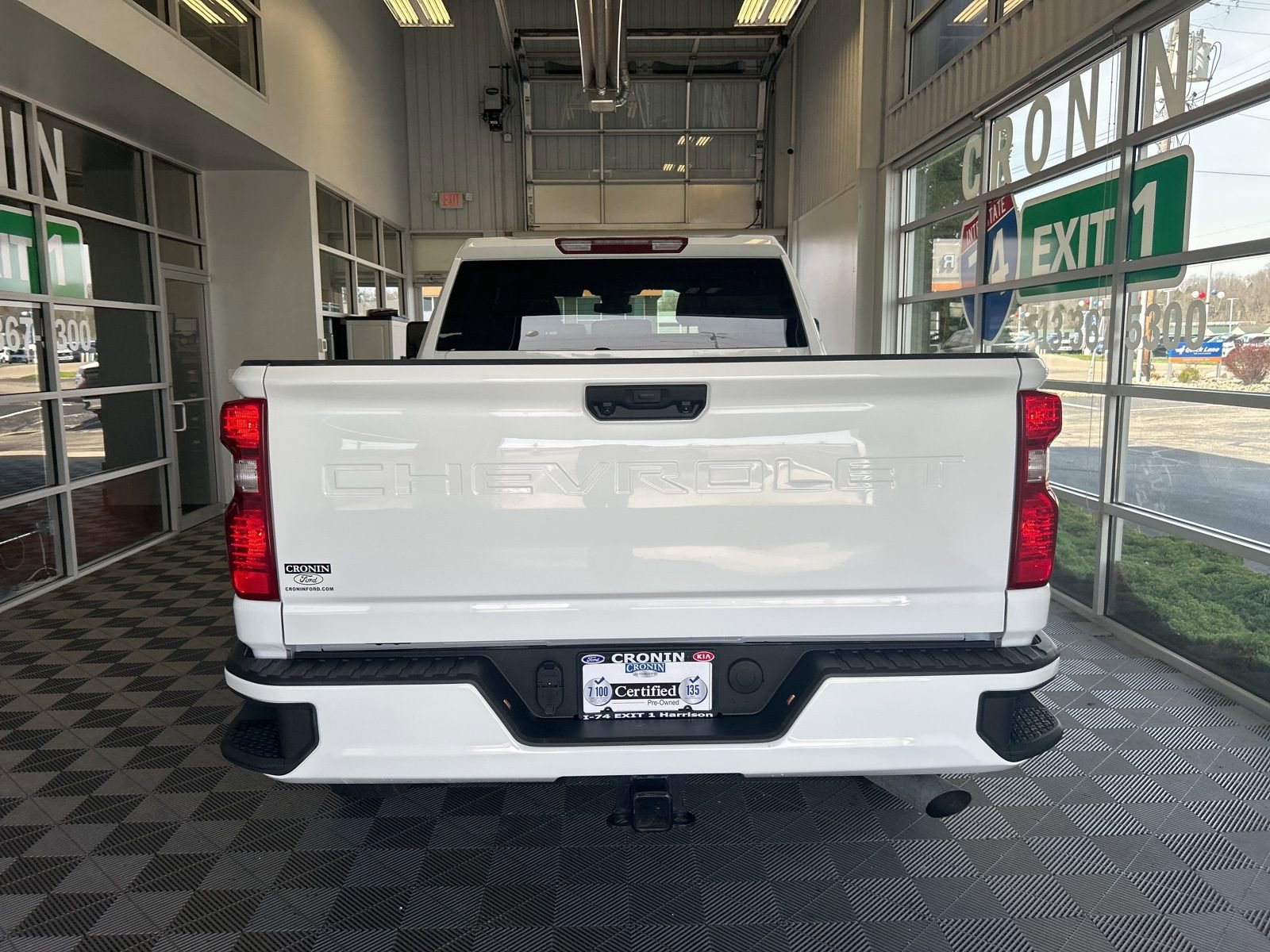 Used 2025 Chevrolet Silverado 2500 LT w/ Convenience Package image 6