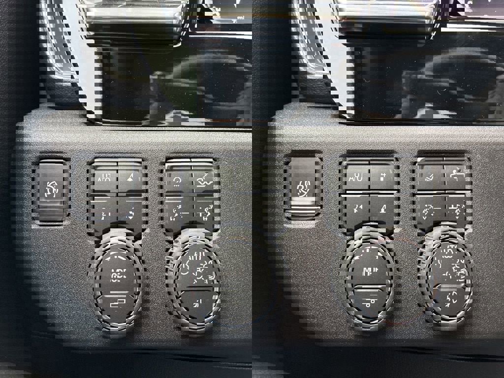 New 2026 Chevrolet Silverado 1500 LTZ w/ LTZ Premium Package image 24