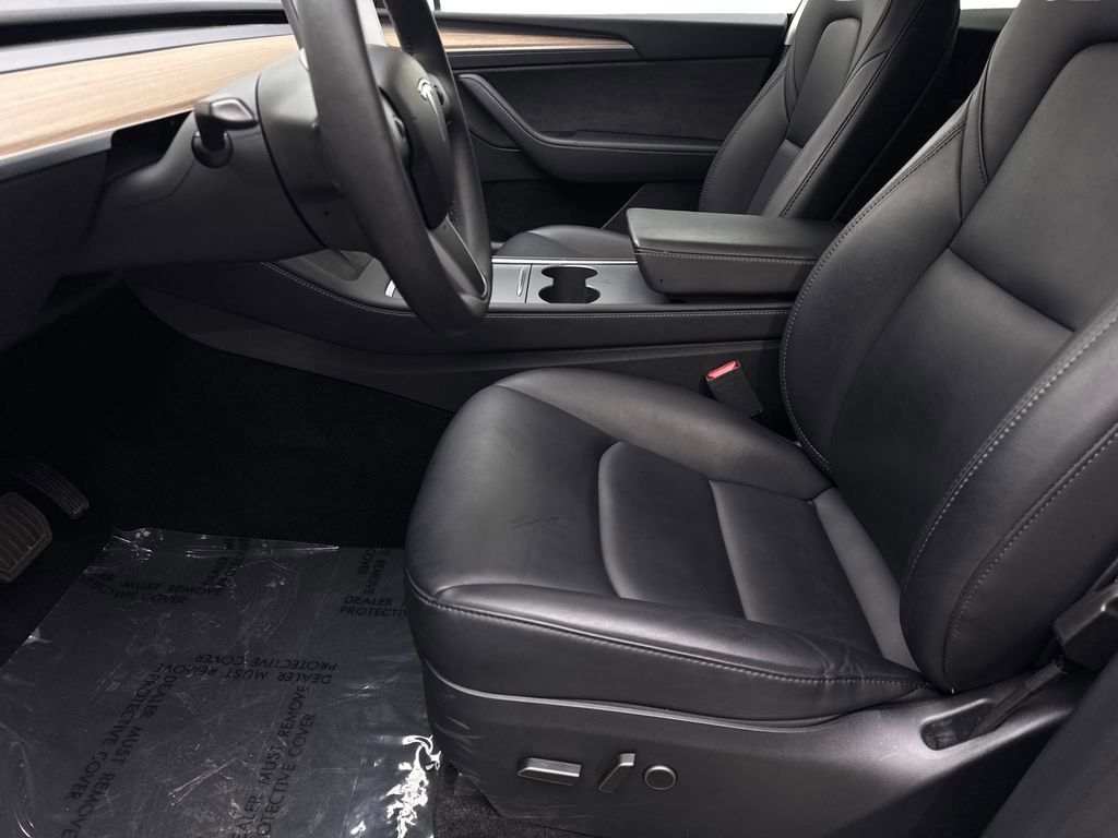 Used 2024 Tesla Model Y Long Range image 26