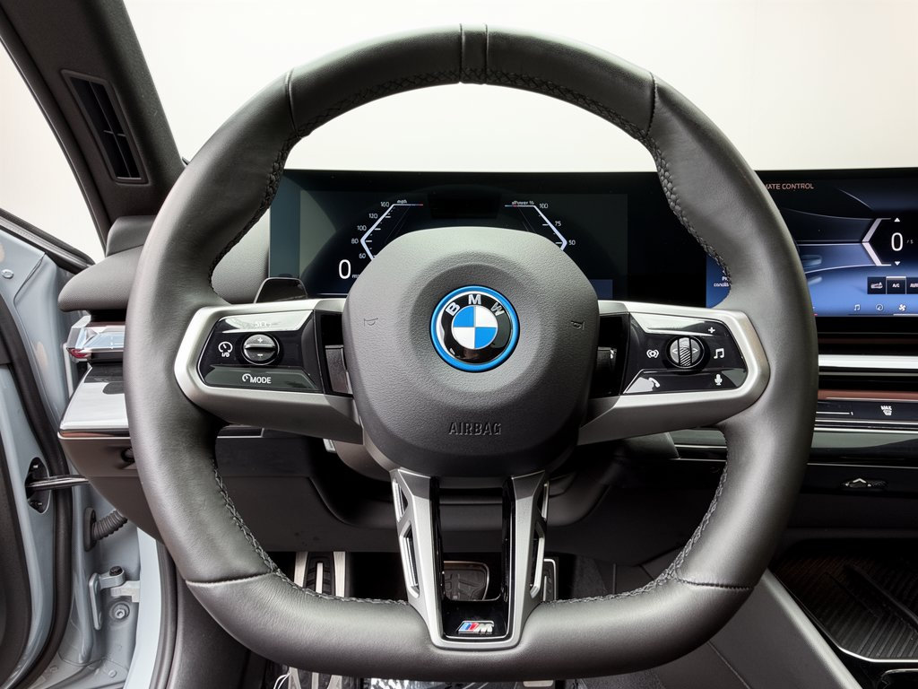 Certified 2024 BMW i5 eDrive40i w/ M Sport Package RWD image 11