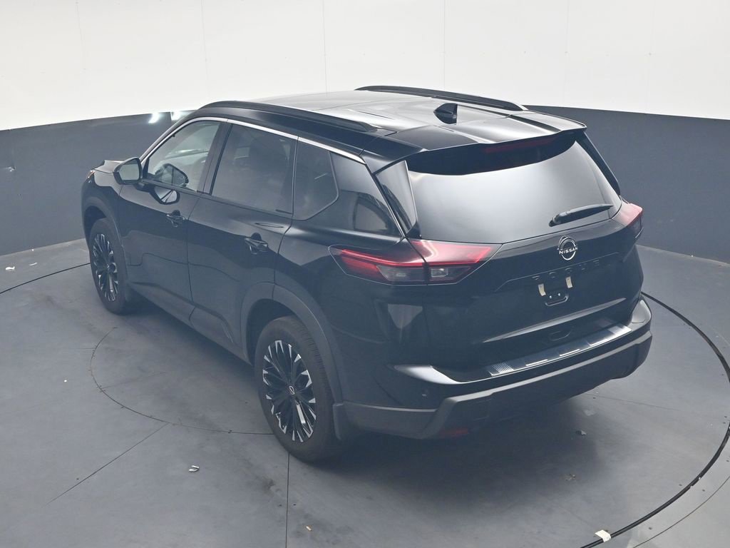 Certified 2026 Nissan Rogue Dark Armor FWD image 23