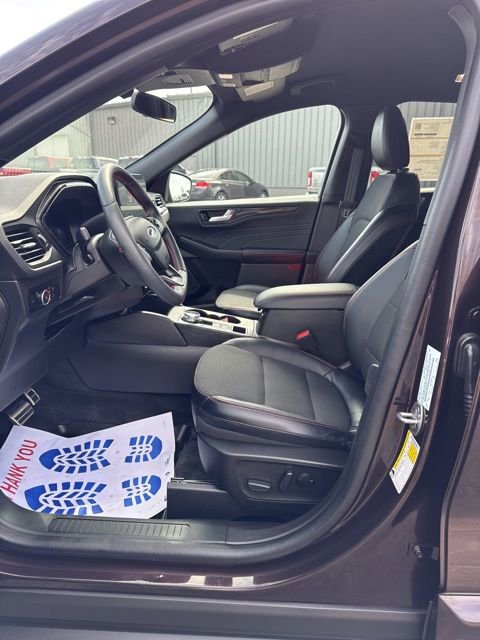 Certified 2023 Ford Escape ST-Line Select w/ Tech Pack #2 image 15