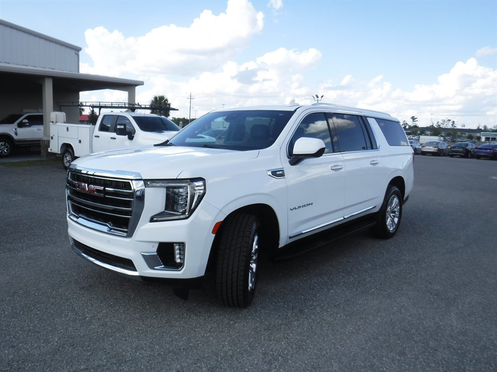 Used 2023 GMC Yukon XL SLT image 24
