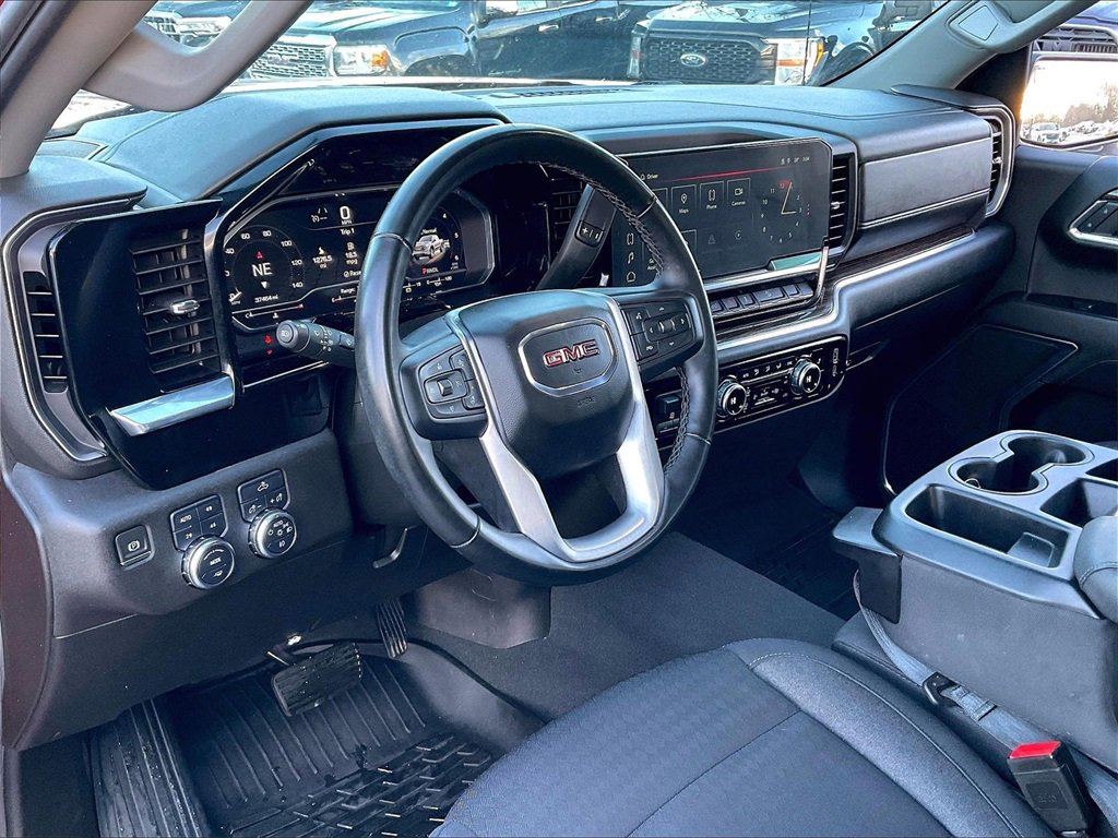 Used 2024 GMC Sierra 1500 Elevation w/ X31 Off-Road Package image 8