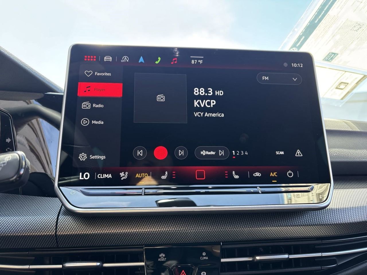 New 2026 Volkswagen GTI SE FWD image 22