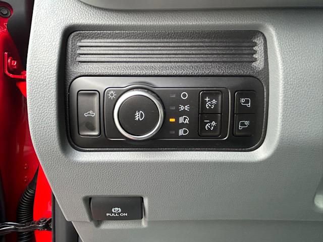 New 2025 Ford F350 XLT image 26