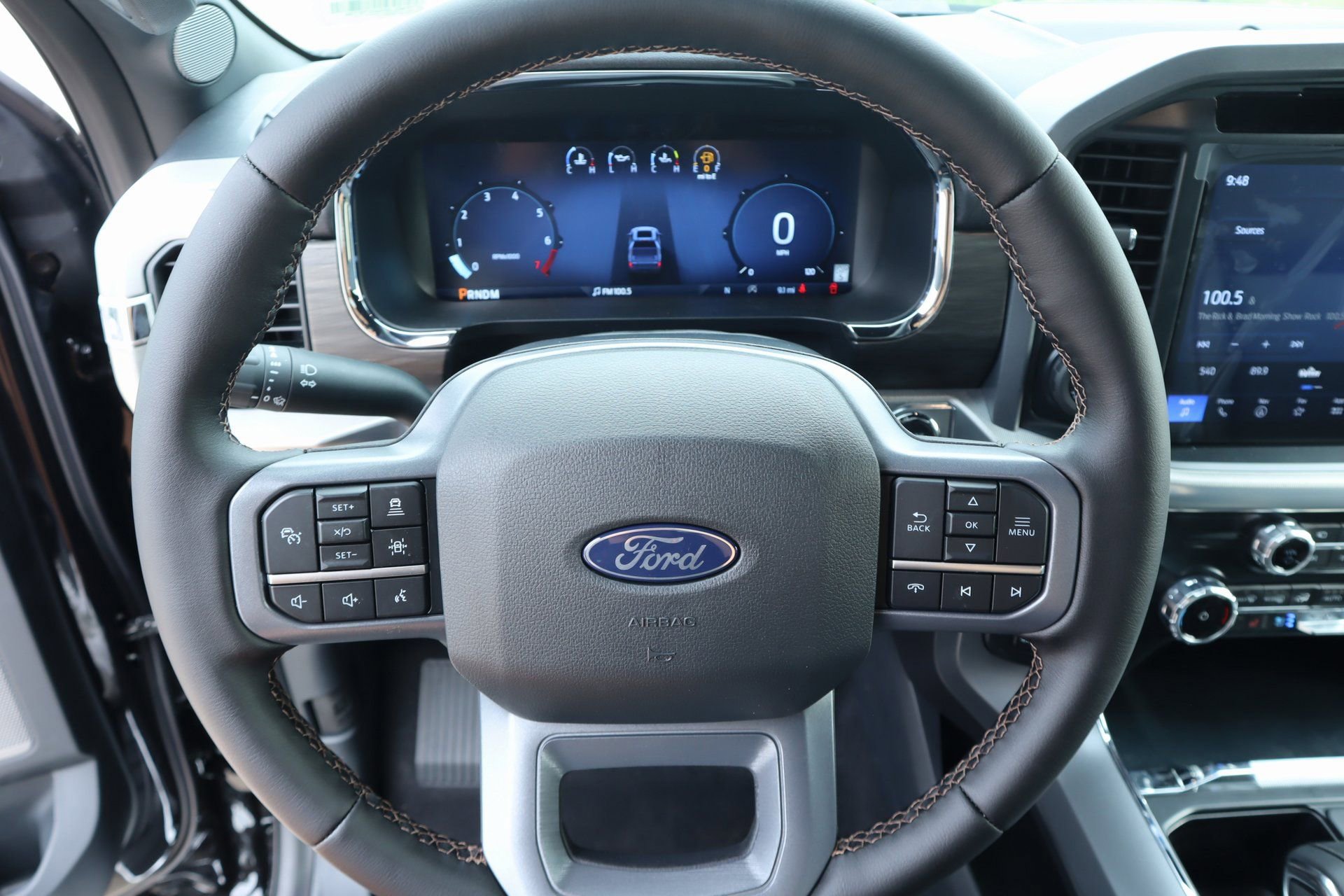 New 2025 Ford F150 Lariat w/ Equipment Group 501A Mid image 3