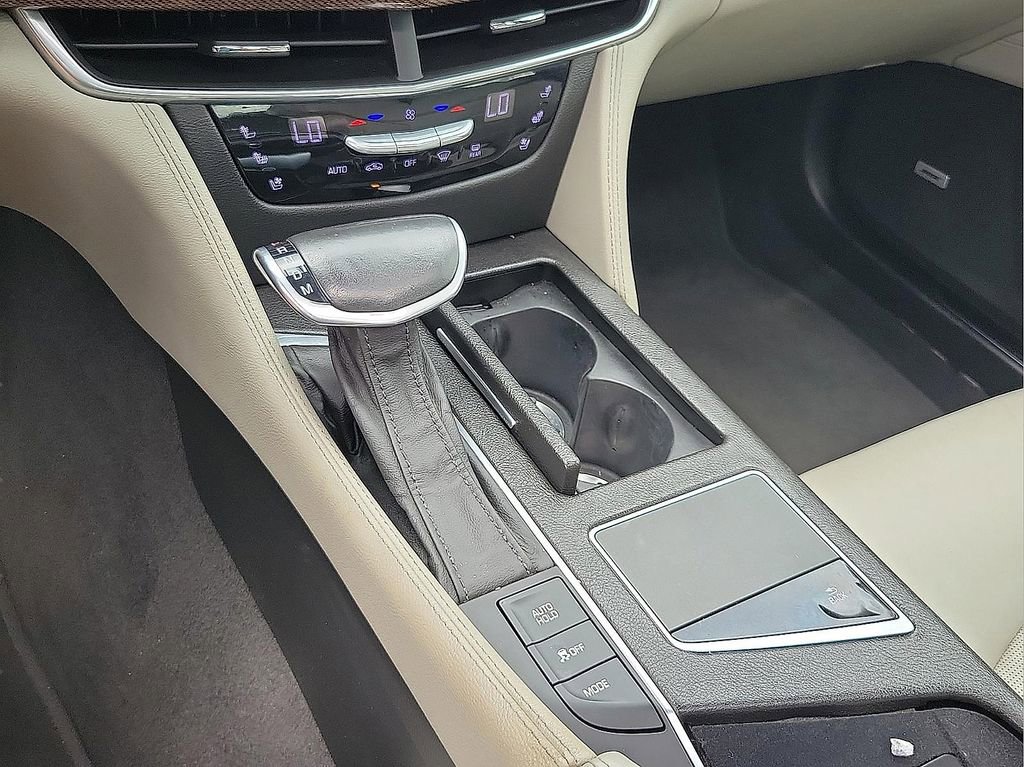 Used 2017 Cadillac CT6 Luxury AWD/4WD image 17