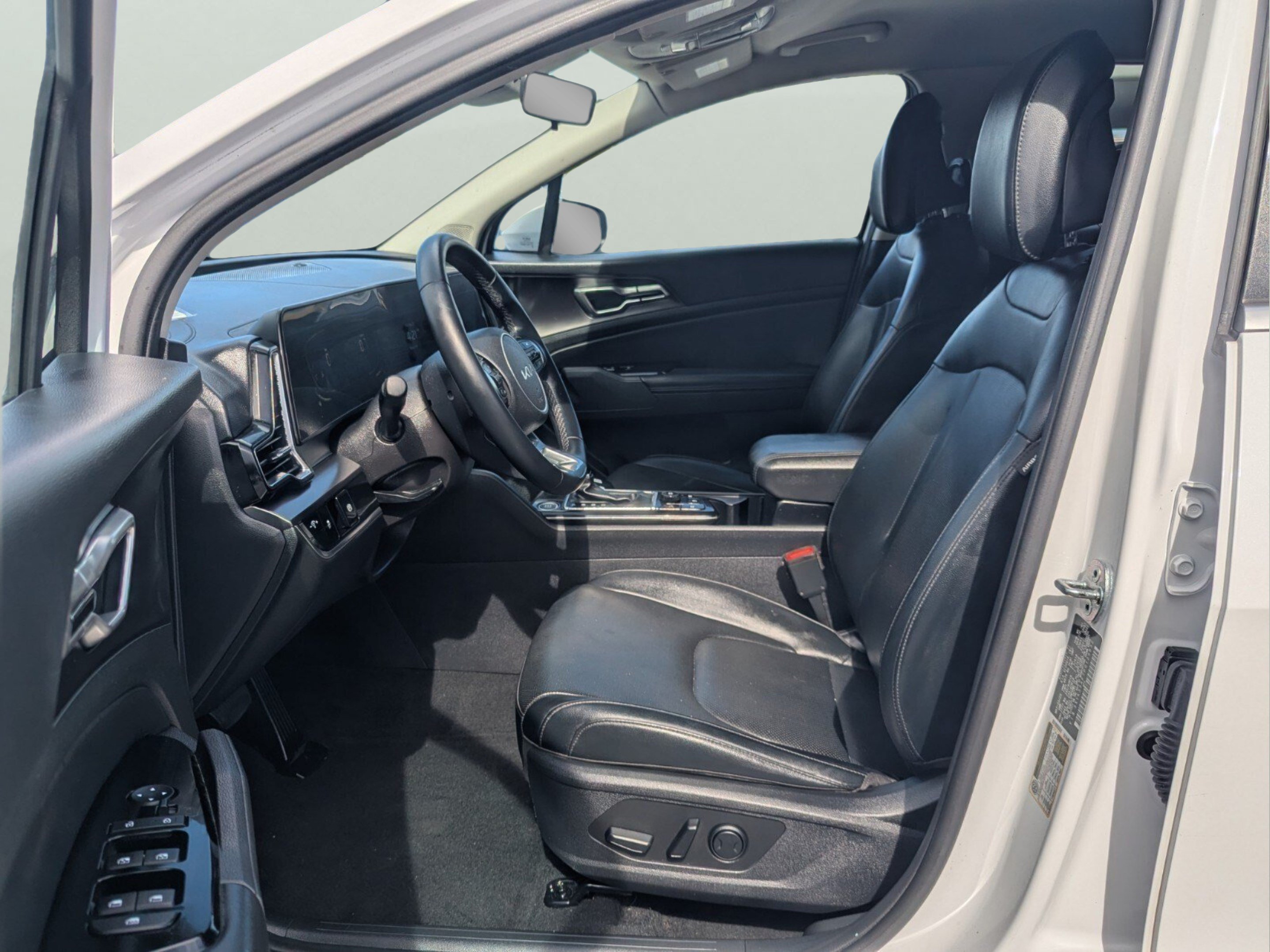 Certified 2023 Kia Sportage EX FWD image 10
