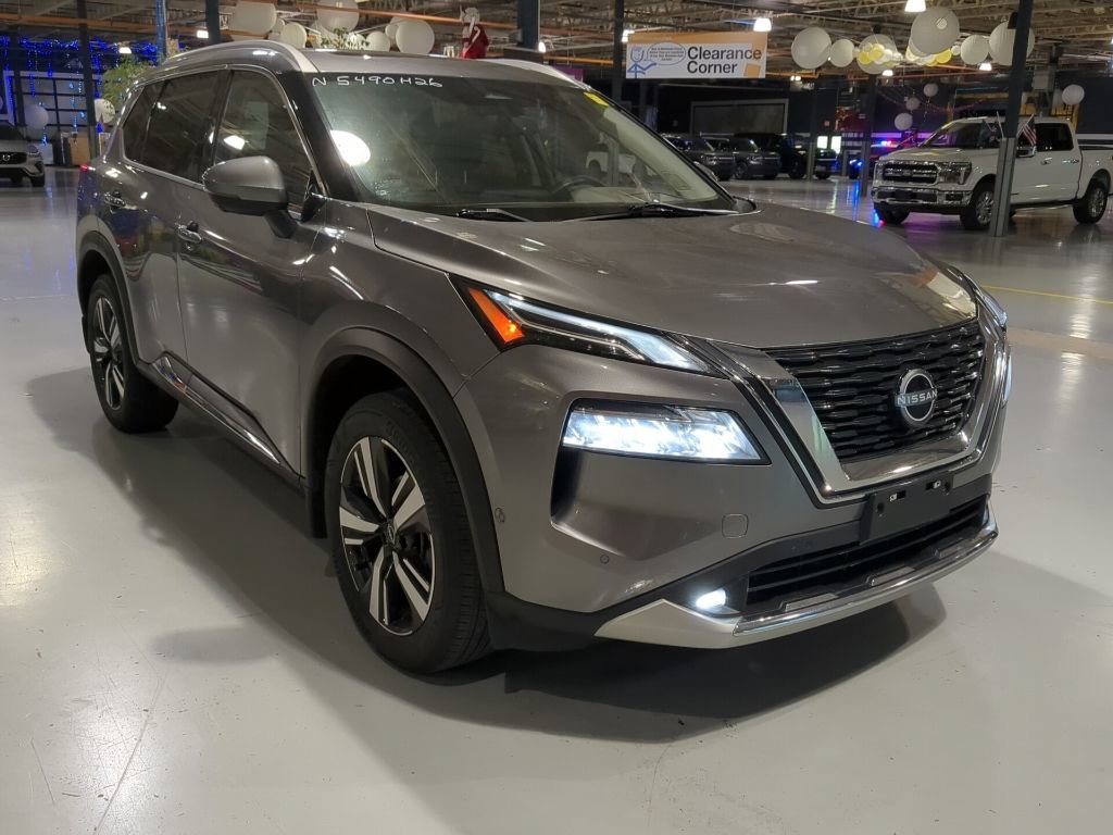 Used 2022 Nissan Rogue Platinum w/ Head-Up Display Package AWD/4WD image 5
