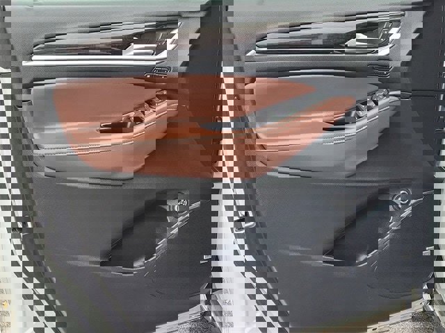 Used 2019 Buick Enclave Avenir w/ Avenir Technology Package image 22