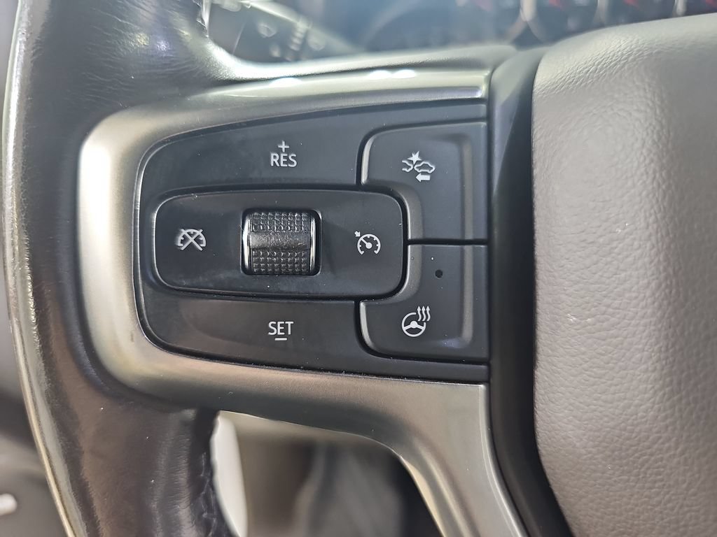 Certified 2022 Chevrolet Silverado 1500 LTZ w/ LTZ Premium Package AWD/4WD image 22