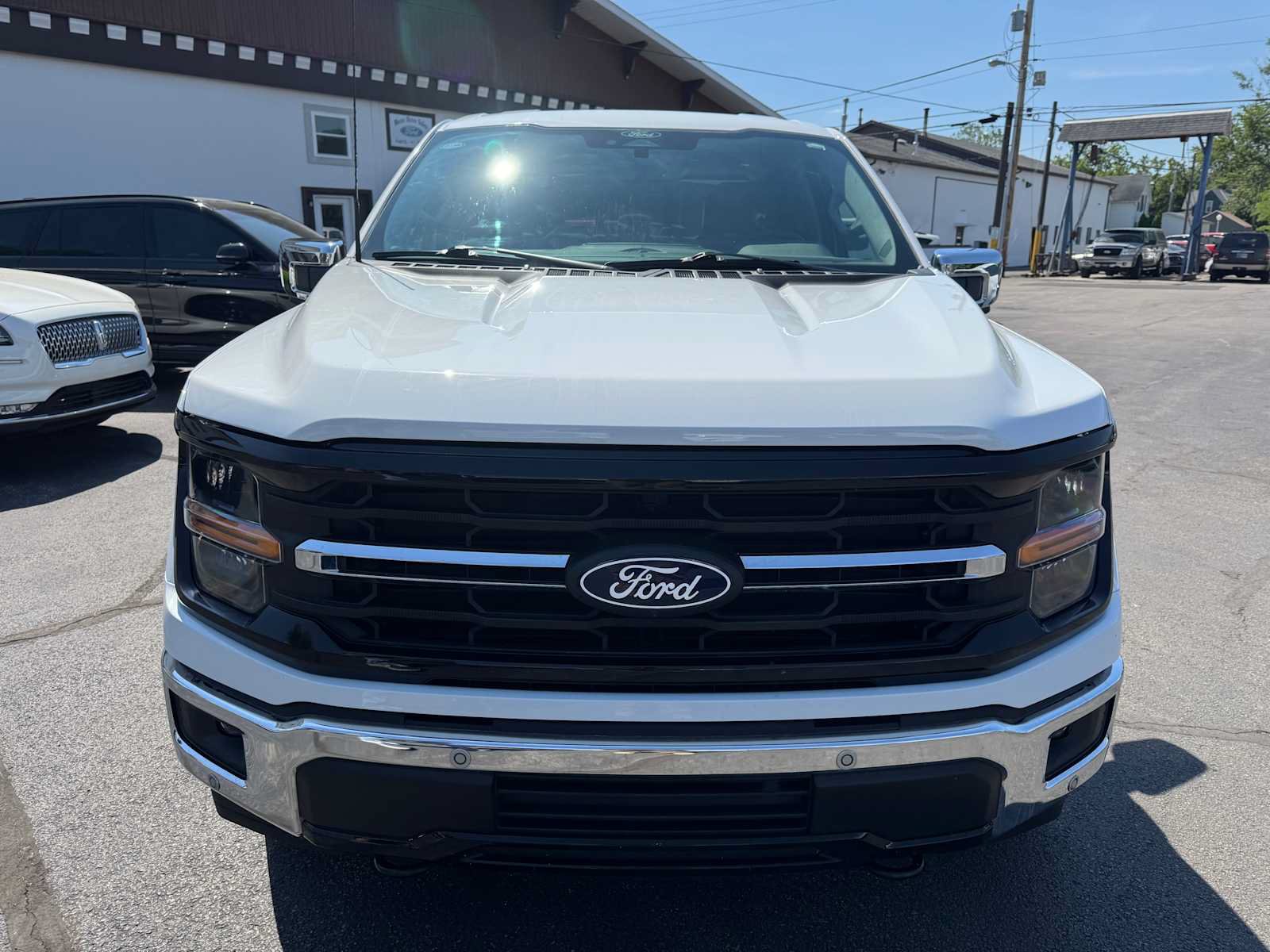 Used 2025 Ford F150 XLT w/ Equipment Group 302A MID AWD/4WD image 21