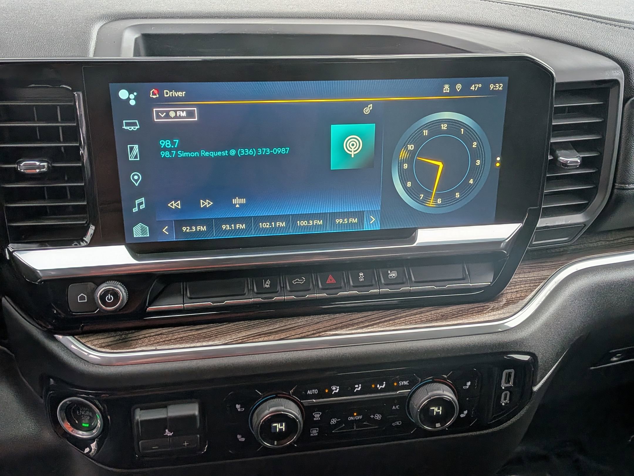 Certified 2025 Chevrolet Silverado 2500 LT w/ Convenience Package image 26