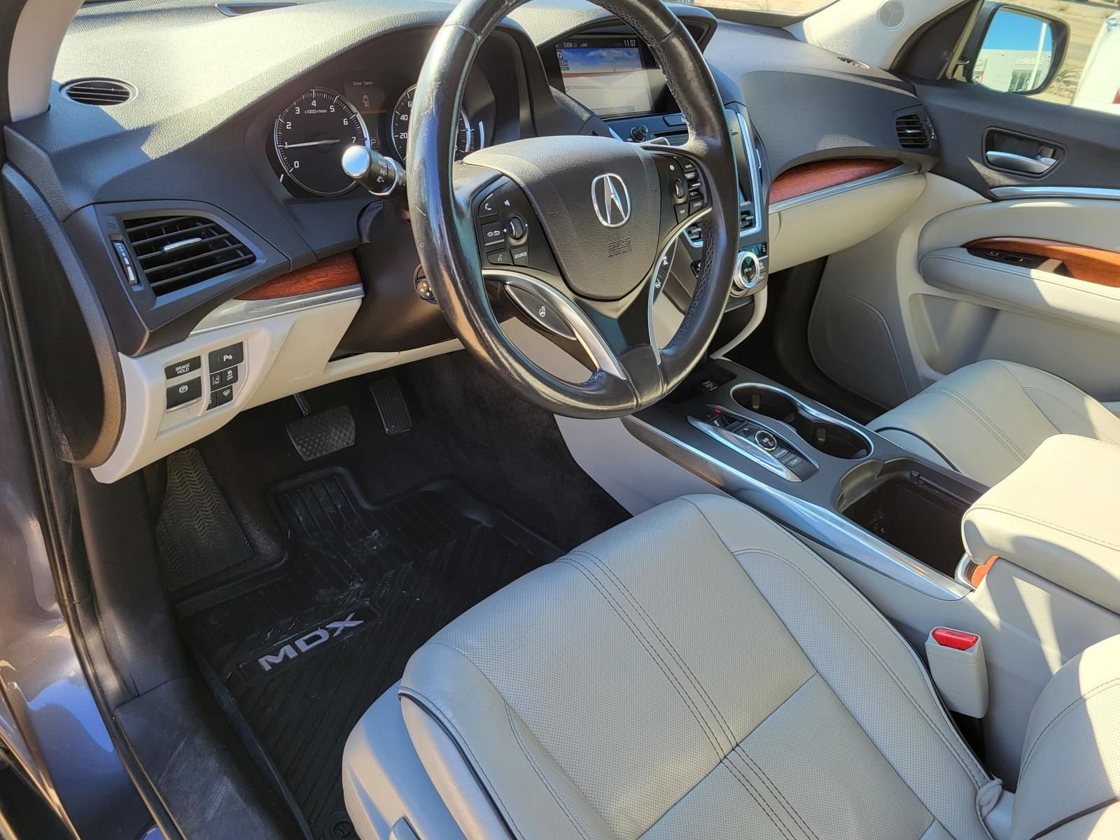 Used 2017 Acura MDX SH-AWD w/ Advance Package image 26