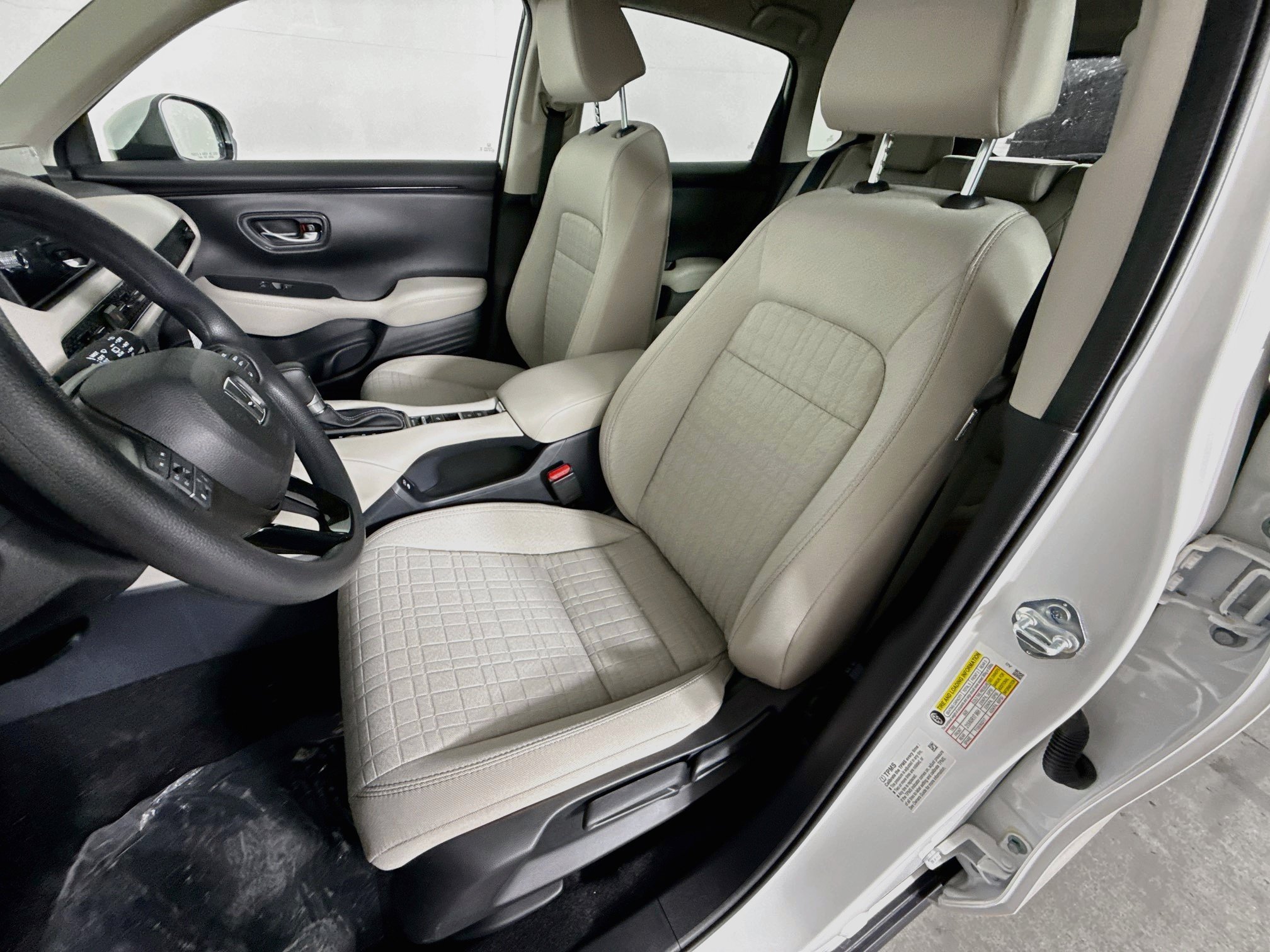 New 2027 Honda HR-V LX image 24