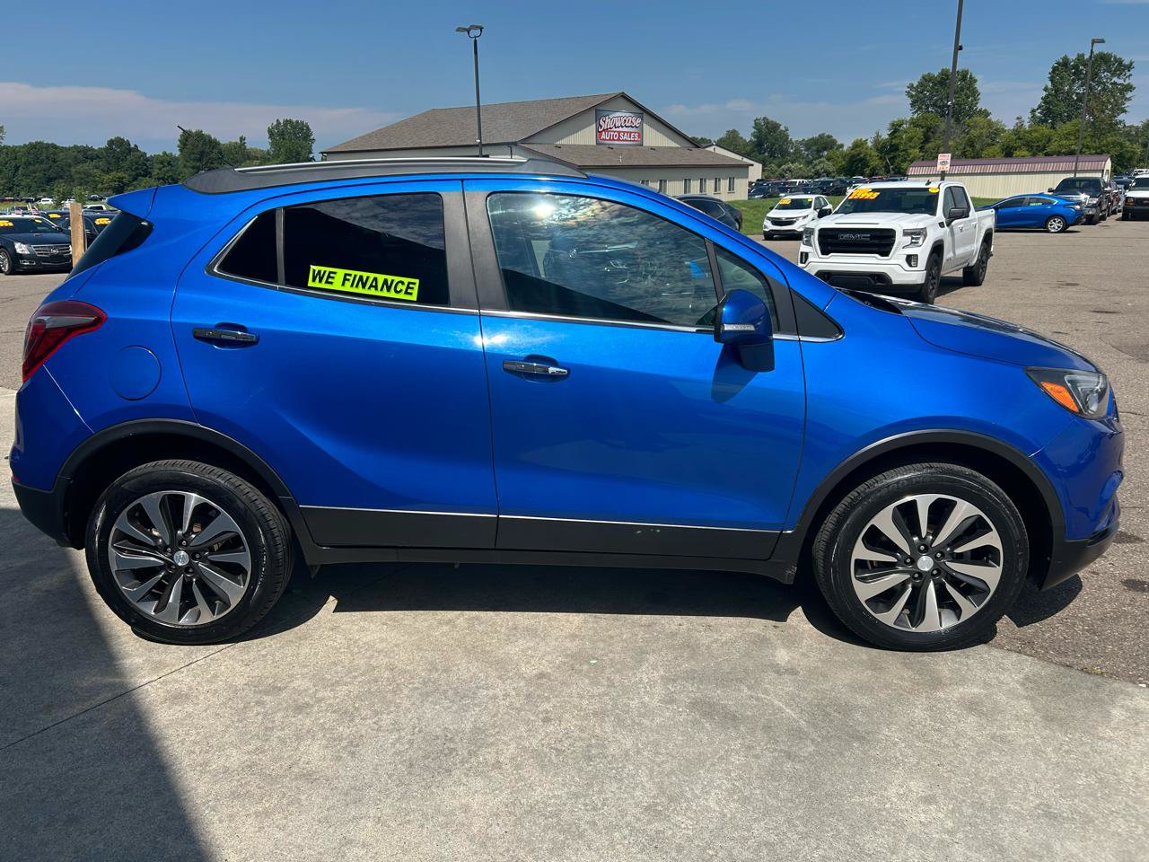 Used 2018 Buick Encore Essence AWD/4WD image 4