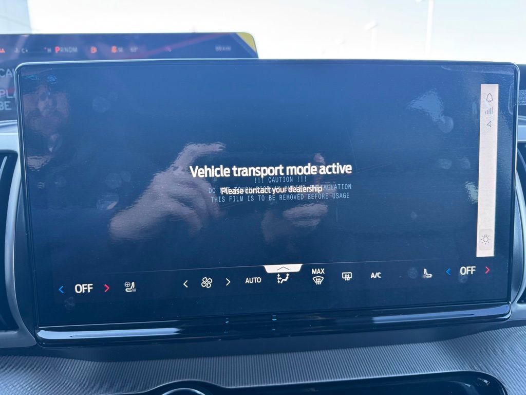 New 2026 Ford Expedition Max Active AWD/4WD image 3