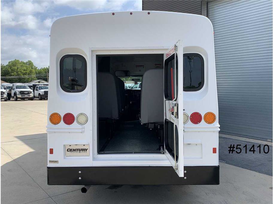 Used 2015 Chevrolet Express 3500 w/ School Bus Package image 9