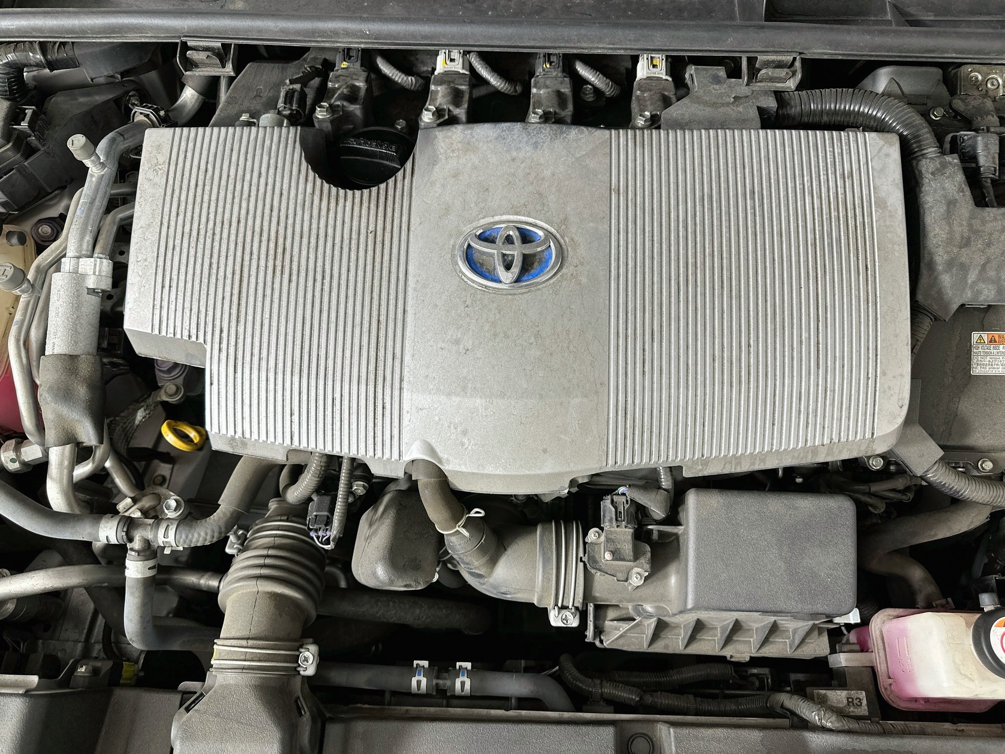 Used 2020 Toyota Prius Prime Limited w/ Carpet Mat Package FWD image 32