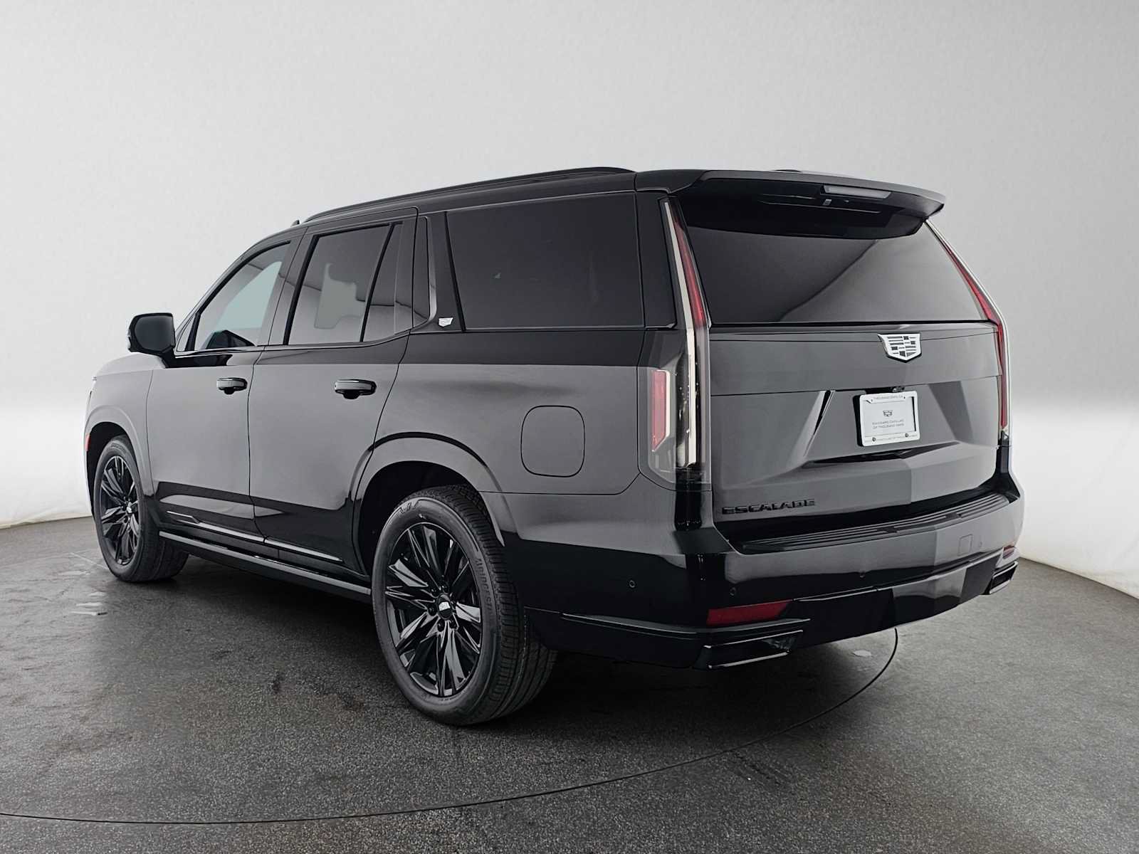 Used 2023 Cadillac Escalade Sport Platinum AWD/4WD image 5
