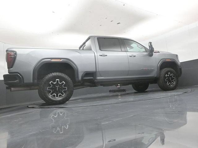 Used 2025 GMC Sierra 2500 AT4X AWD/4WD image 40