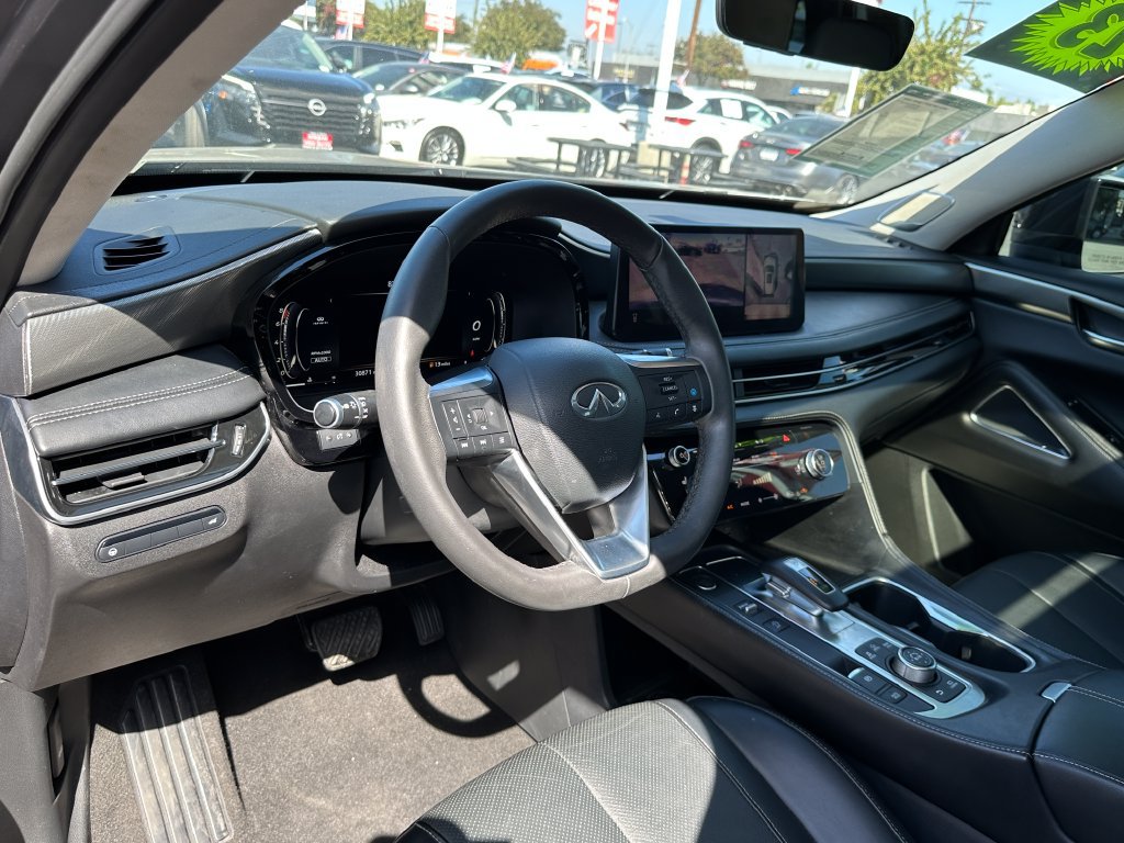 Used 2023 INFINITI QX60 Luxe w/ Performance Audio Package AWD/4WD image 21