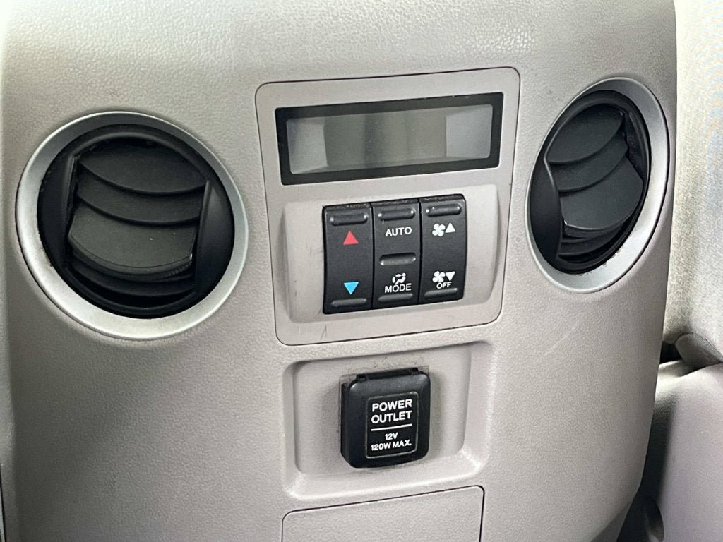 Used 2014 Honda Pilot LX image 17