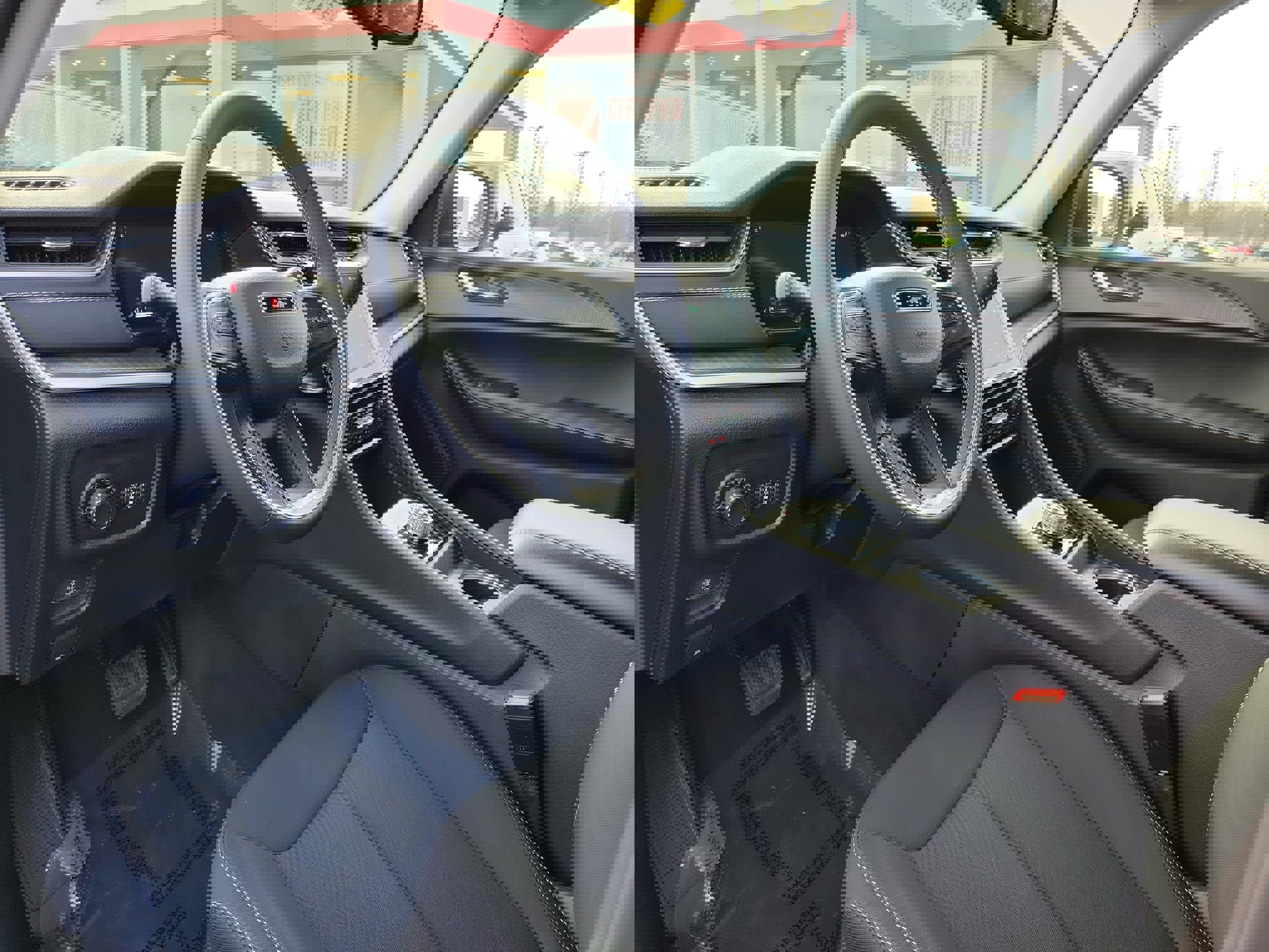 Used 2024 Jeep Grand Cherokee Laredo image 19