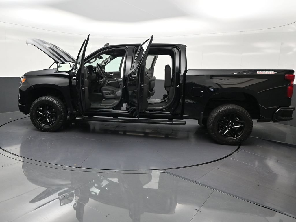 Used 2023 Chevrolet Silverado 1500 Custom Trail Boss w/ LPO, Dark Essentials Package AWD/4WD image 33