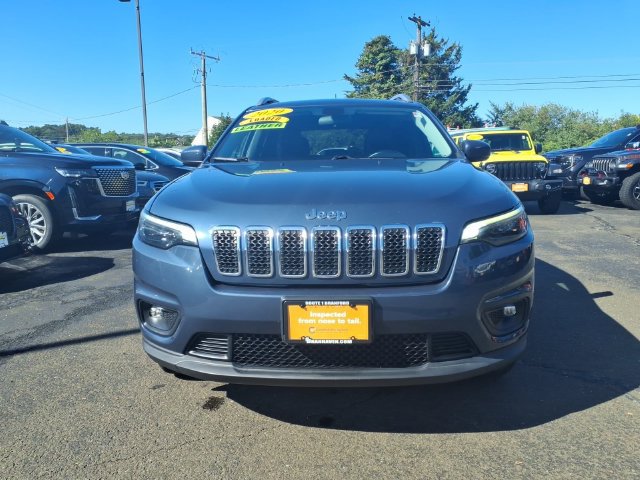 Certified 2020 Jeep Cherokee Latitude Plus w/ Cold Weather Group AWD/4WD image 3