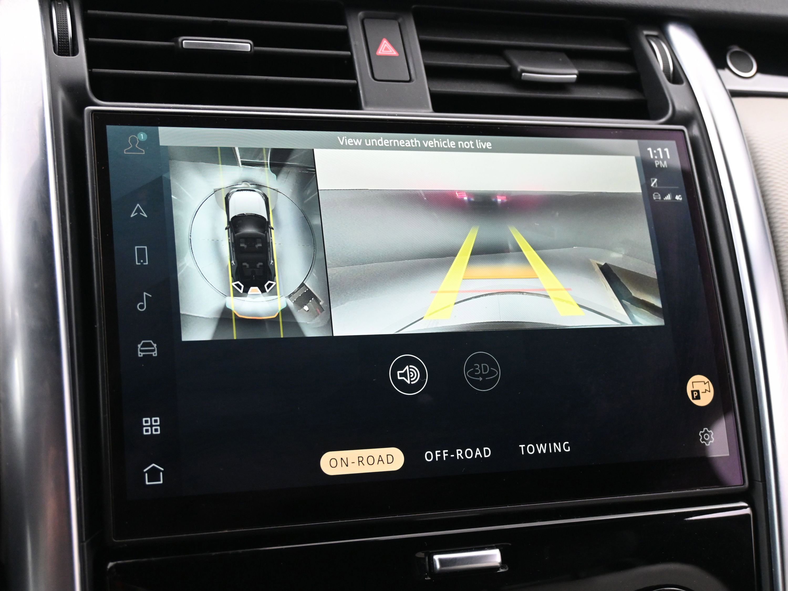 Used 2022 Land Rover Discovery HSE R-Dynamic image 16