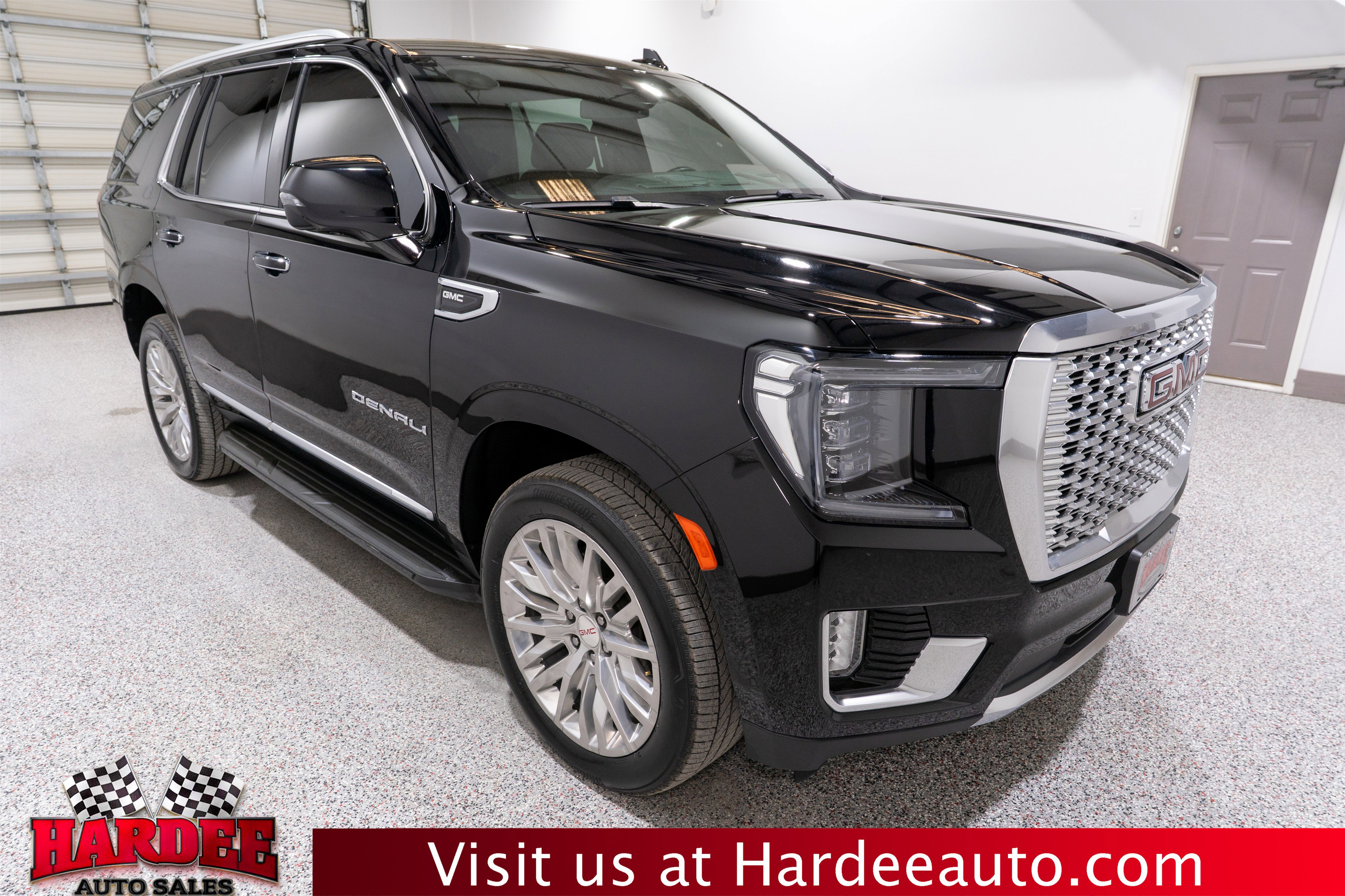 Used 2023 GMC Yukon Denali image 6