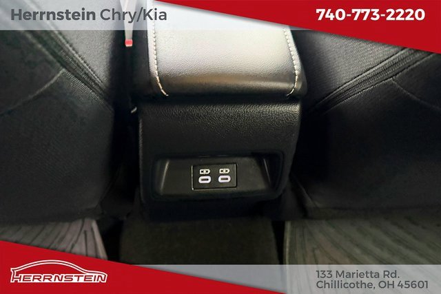 Used 2024 Toyota Corolla SE image 23