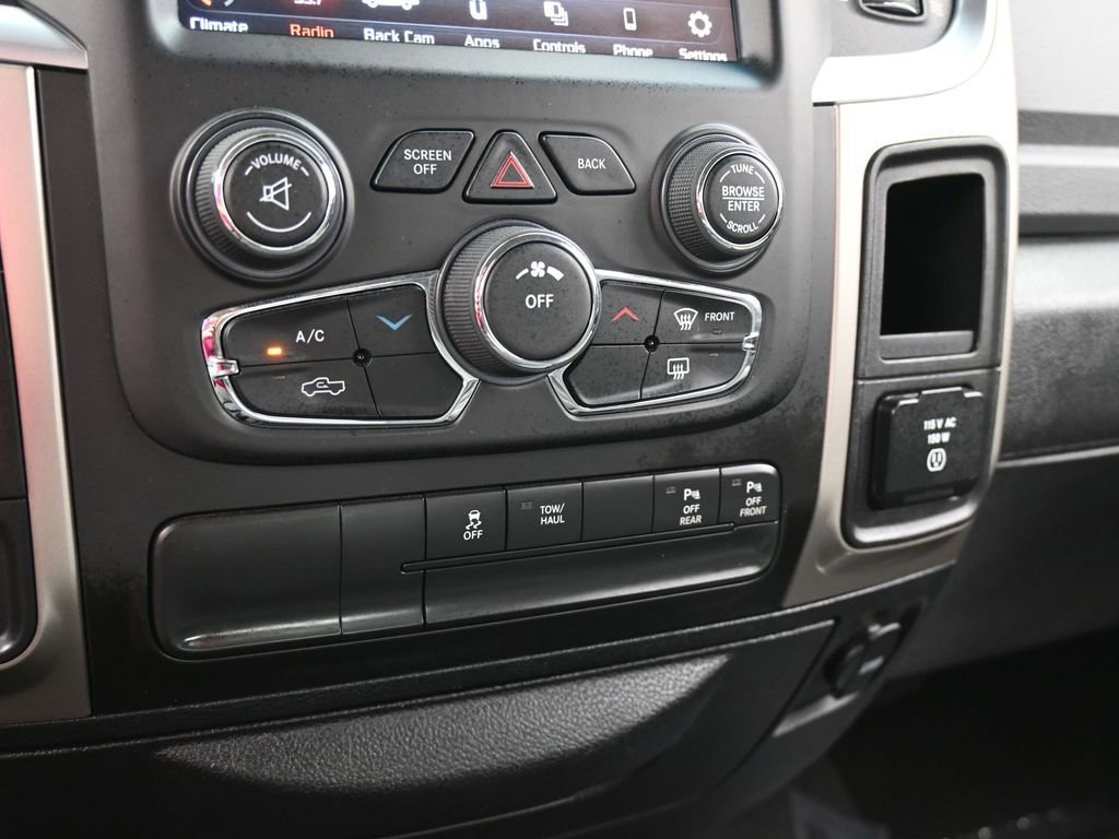 Used 2018 RAM 1500 Big Horn image 24