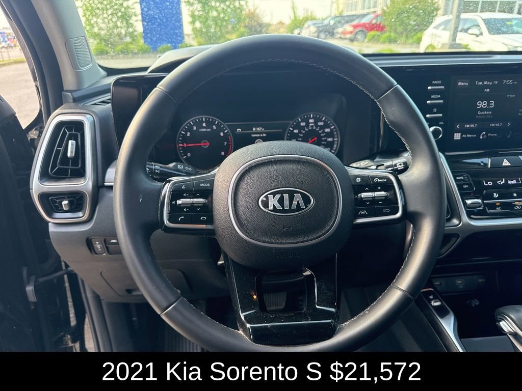 Used 2021 Kia Sorento S FWD image 10
