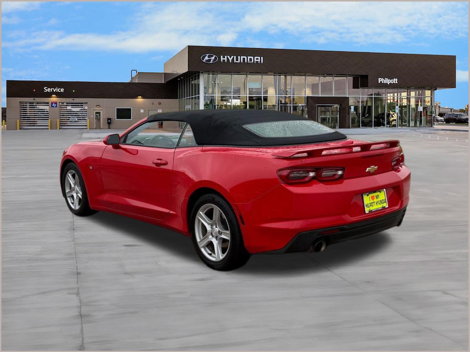 Used 2020 Chevrolet Camaro LT RWD image 3