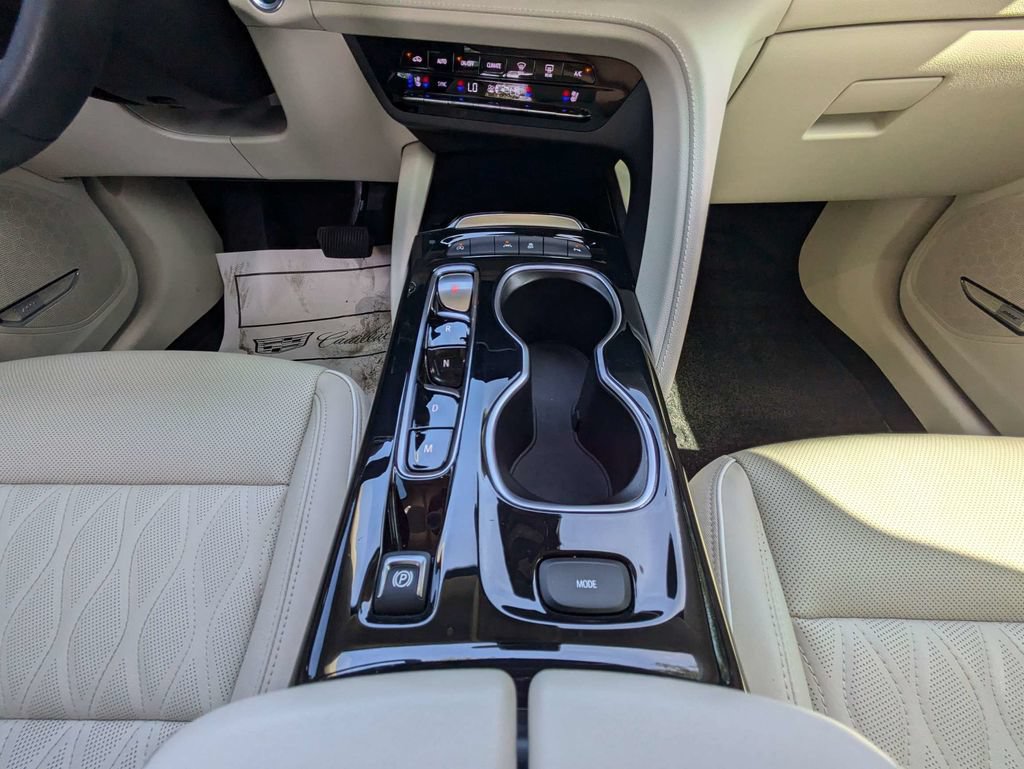 Used 2021 Buick Envision Avenir FWD image 19