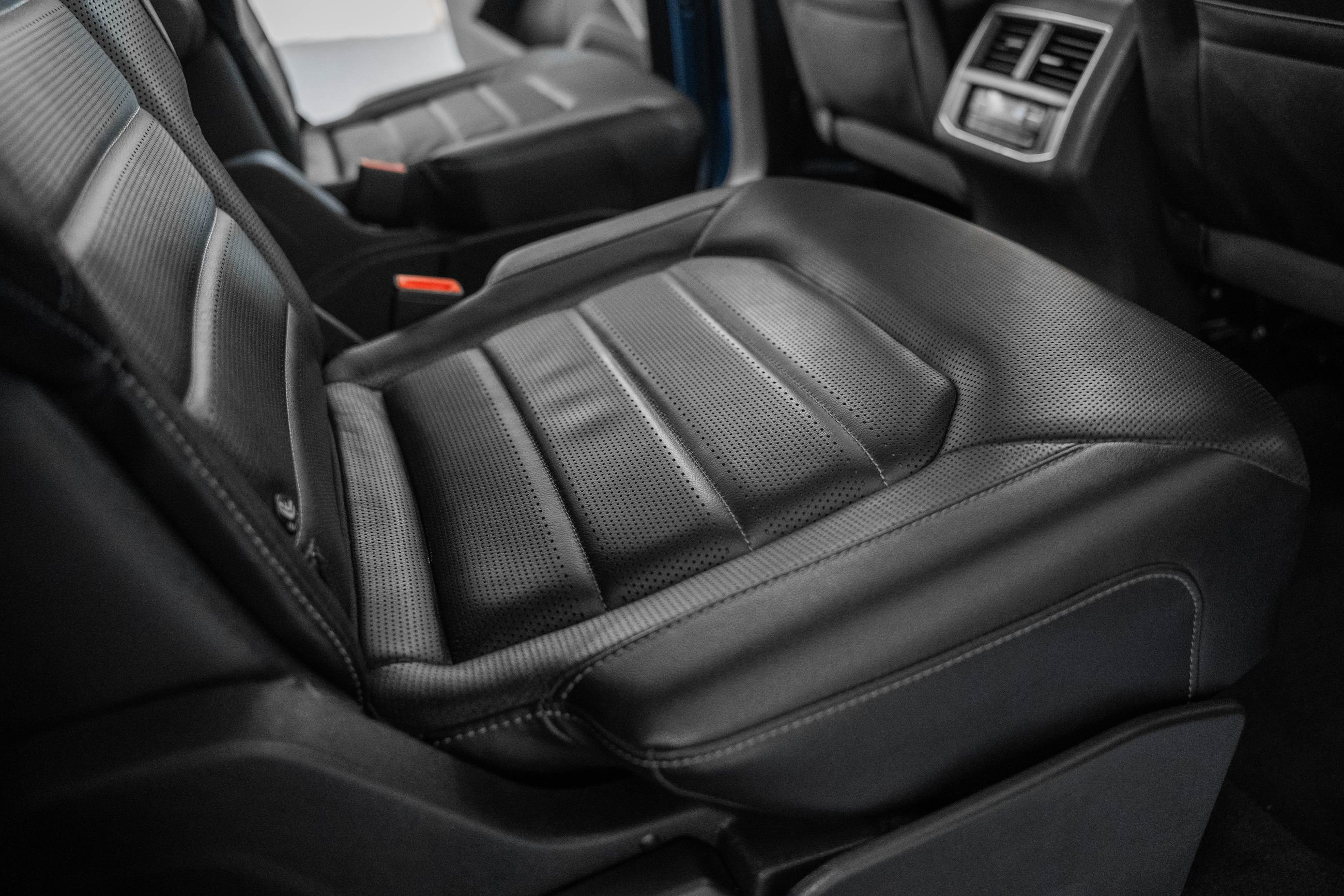 Used 2019 Volkswagen Atlas SEL Premium image 39