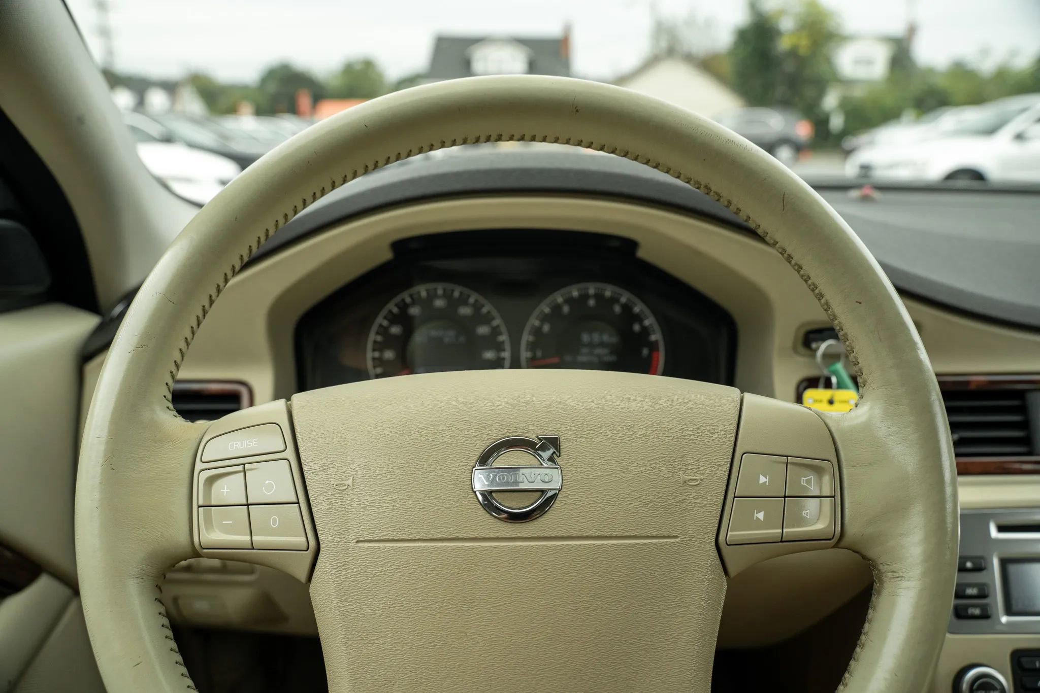 Used 2008 Volvo XC70 3.2 image 17