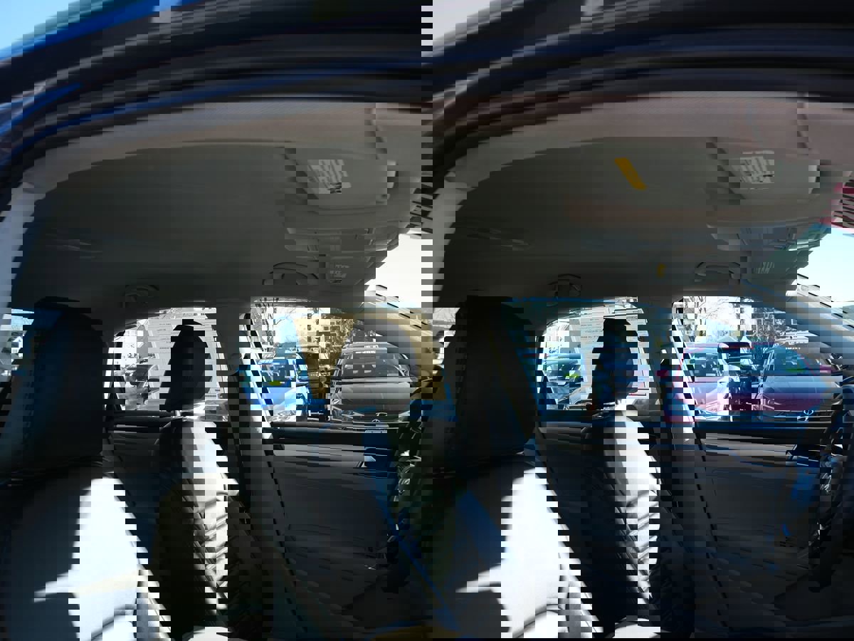 Used 2016 Volkswagen Passat 1.8T S image 18