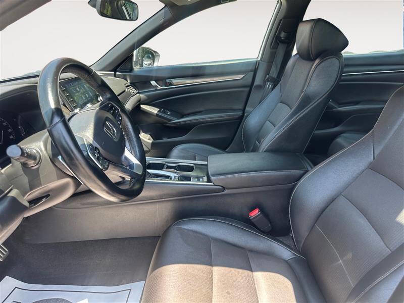 Used 2019 Honda Accord Sport image 9
