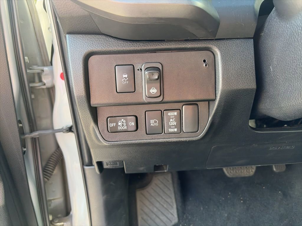 Used 2021 Toyota Tacoma TRD Off-Road image 15