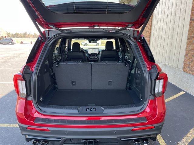 New 2026 Ford Explorer ST w/ Sun And Sound Package image 71